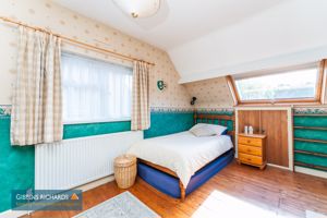 Bedroom- click for photo gallery